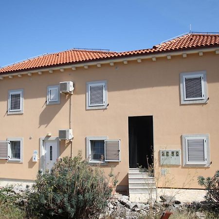 Apartments Pegla Nerezine Esterno foto