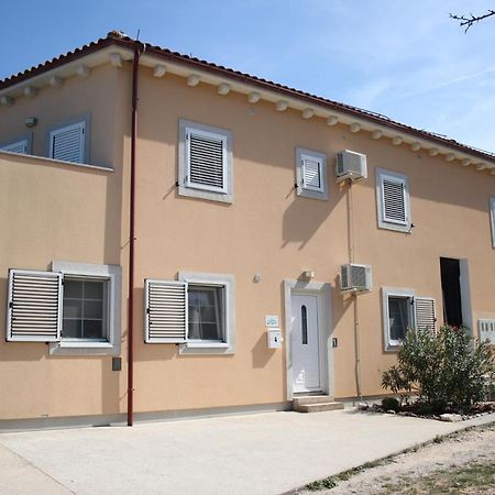 Apartments Pegla Nerezine Esterno foto